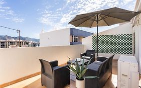 Home2Book Bereber Apt Santa Cruz Center, Terrace